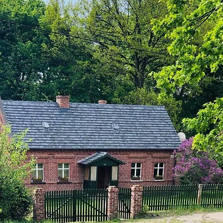 Ceglany Domek W Gryzynie Bytnica Exterior foto